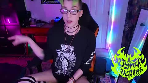 Snapshot of lynxanarres chatting on 10-02-25, 02:51 Lynx Anarres online show from 10-02-25, 02:51