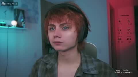 Snapshot of lyodass chatting on 11-19-25, 01:49 Lyodass online show from 11-19-25, 01:49