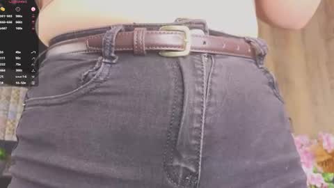 Snapshot of lyriavespera chatting on 07-06-26, 03:14 Zara online show from 07-06-26, 03:14