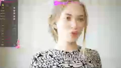 Snapshot of lysii_astra chatting on 06-24-26, 12:59 Liza online show from 06-24-26, 12:59
