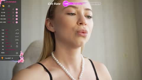 Snapshot of lysii_astra chatting on 07-20-26, 10:39 Liza online show from 07-20-26, 10:39