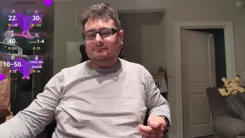 lyxx_2 online show from 12-18-25, 01:55