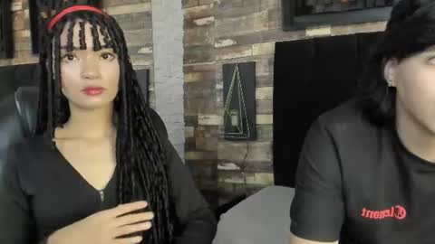 lyzziandjacob55 online show from 06-25-26, 04:01