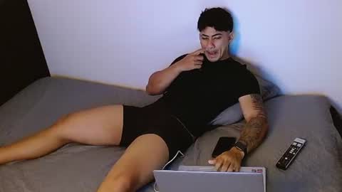 Snapshot of m1chaelx_ chatting on 06-25-26, 02:55 MICHAEL online show from 06-25-26, 02:55
