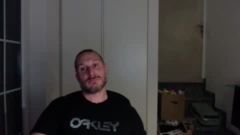 Snapshot of m4rduk81 chatting on 12-04-24, 11:57 m4rduk online show from 12-04-24, 11:57