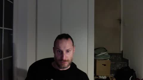 Snapshot of m4rduk81 chatting on 12-18-24, 11:19 m4rduk online show from 12-18-24, 11:19