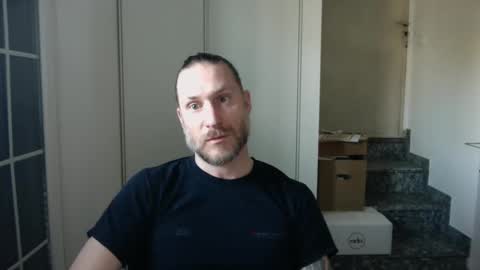 Snapshot of m4rduk81 chatting on 02-06-25, 02:26 m4rduk online show from 02-06-25, 02:26