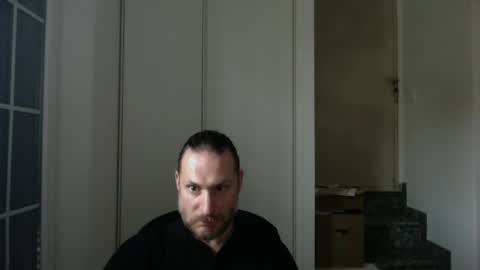 Snapshot of m4rduk81 chatting on 02-07-25, 02:15 m4rduk online show from 02-07-25, 02:15