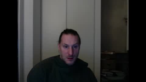 Snapshot of m4rduk81 chatting on 02-15-25, 06:01 m4rduk online show from 02-15-25, 06:01