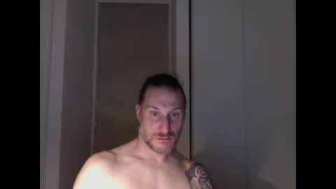 Snapshot of m4rduk81 chatting on 11-06-25, 07:48 m4rduk online show from 11-06-25, 07:48