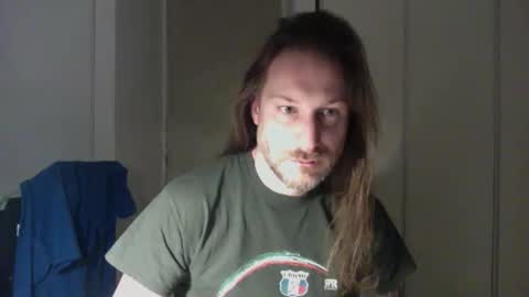 Snapshot of m4rduk81 chatting on 01-11-26, 06:07 m4rduk online show from 01-11-26, 06:07