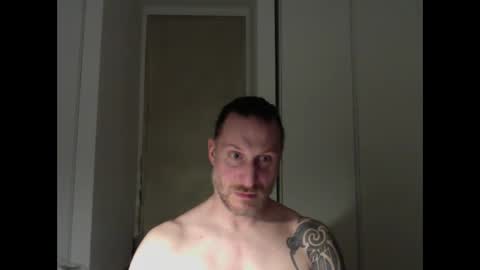 Snapshot of m4rduk81 chatting on 02-19-26, 08:27 m4rduk online show from 02-19-26, 08:27