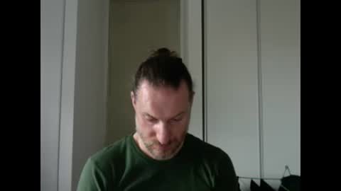 Snapshot of m4rduk81 chatting on 02-28-26, 01:45 m4rduk online show from 02-28-26, 01:45