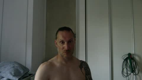 Snapshot of m4rduk81 chatting on 06-24-26, 04:50 m4rduk online show from 06-24-26, 04:50