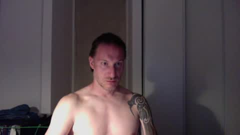 Snapshot of m4rduk81 chatting on 07-20-26, 03:43 m4rduk online show from 07-20-26, 03:43