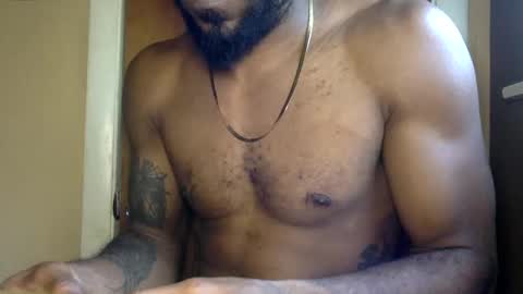 Snapshot of m4st3rmarcus chatting on 03-12-25, 02:12 Marcus Black online show from 03-12-25, 02:12