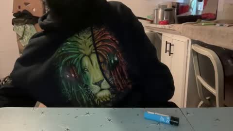 Snapshot of m669_ chatting on 01-04-25, 05:26 m669_ online show from 01-04-25, 05:26