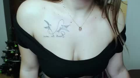 Vikki online show from 01-04-25, 05:16