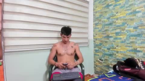 itgram pezlo josue online show from 02-14-25, 02:23