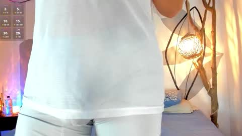 Snapshot of maax_taylor01 chatting on 02-23-26, 11:07 online show from 02-23-26, 11:07