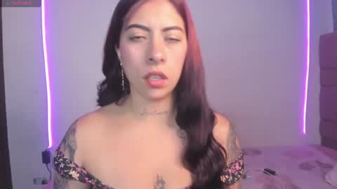 Snapshot of maazikeenx chatting on 07-02-26, 04:18 Sara online show from 07-02-26, 04:18