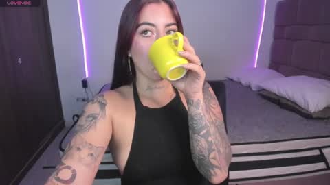 Snapshot of maazikeenx chatting on 07-14-26, 04:39 Sara online show from 07-14-26, 04:39
