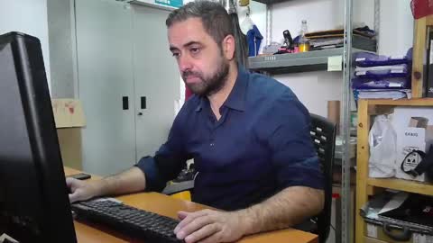 Snapshot of mabevi chatting on 05-13-26, 07:06 mabevi online show from 05-13-26, 07:06