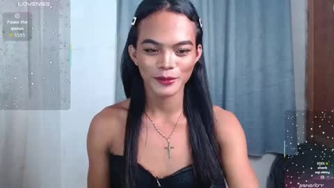 Divina online show from 06-22-26, 08:00