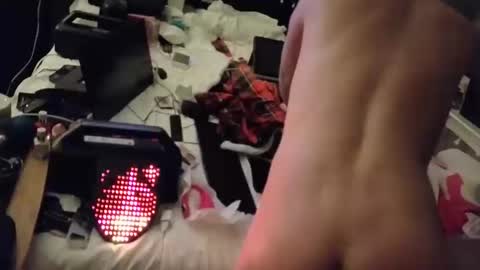 mac1119 online show from 02-11-26, 07:57