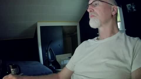 mac8181 online show from 05-23-26, 10:08