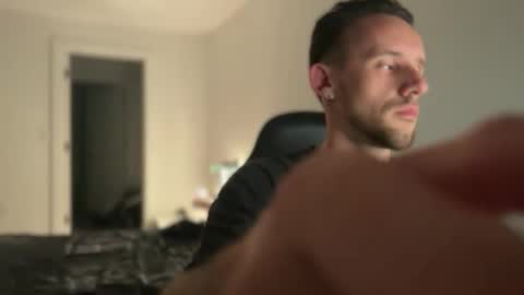 Snapshot of macebre chatting on 09-17-25, 03:52 my beautiful long dick will make you happy online show from 09-17-25, 03:52