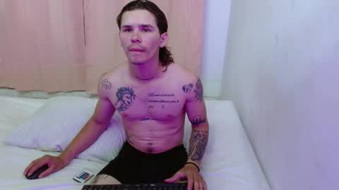 Snapshot of machine_gun27 chatting on 01-28-25, 03:15 machine_gun27 online show from 01-28-25, 03:15