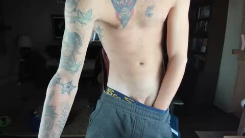 Snapshot of machinecumkelly69 chatting on 01-10-25, 03:29 machinecumkelly69 online show from 01-10-25, 03:29