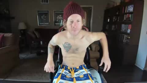 Snapshot of machinecumkelly69 chatting on 02-26-25, 05:17 machinecumkelly69 online show from 02-26-25, 05:17