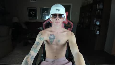 machinecumkelly69 online show from 02-18-26, 04:52