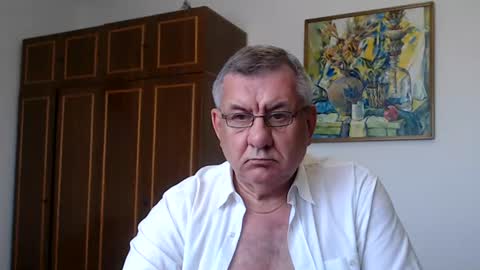 Snapshot of machomale3 chatting on 07-14-26, 12:22 Macho online show from 07-14-26, 12:22