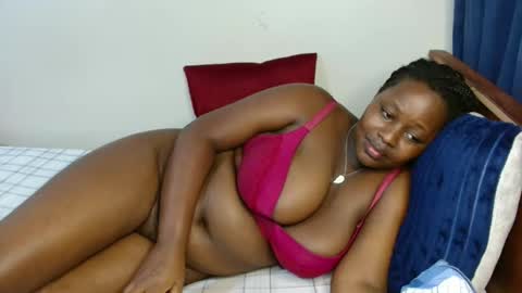 Snapshot of macie_smith chatting on 05-03-26, 10:21 smith online show from 05-03-26, 10:21