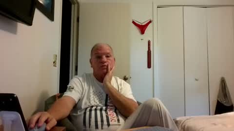 Snapshot of mackdocc001 chatting on 07-02-26, 04:02 mackdocc001 online show from 07-02-26, 04:02