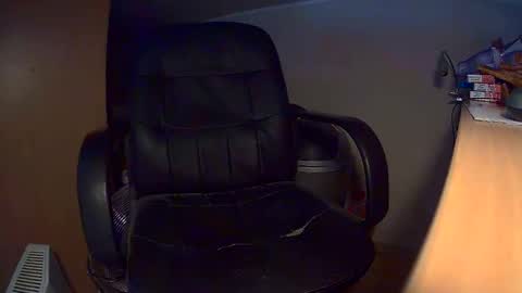 Snapshot of mackenss20 chatting on 01-22-25, 10:50 Makan online show from 01-22-25, 10:50