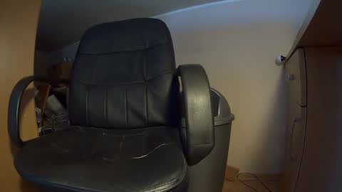 Snapshot of mackenss20 chatting on 03-07-25, 12:23 Makan online show from 03-07-25, 12:23