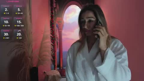 Snapshot of madam_dali chatting on 06-01-26, 11:56 Dalila online show from 06-01-26, 11:56