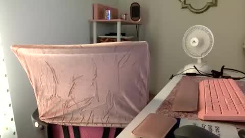 madam_glam online show from 04-13-26, 04:45