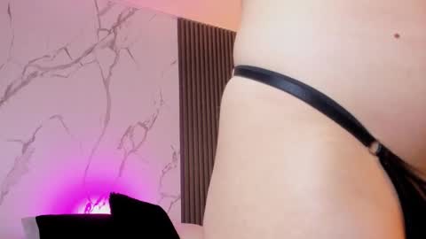 Snapshot of madame_lilith chatting on 04-27-26, 11:08 madame lilith online show from 04-27-26, 11:08