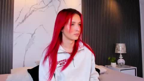 Snapshot of madame_lilith chatting on 05-07-26, 11:26 madame lilith online show from 05-07-26, 11:26