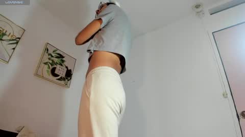 Maddie Ray online show from 04-20-26, 05:43