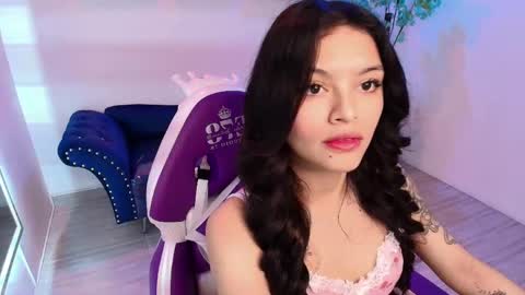 Snapshot of maddie_t18 chatting on 04-23-26, 11:31 maddie_t18 online show from 04-23-26, 11:31