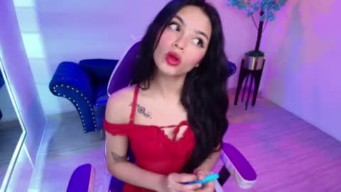 Snapshot of maddie_t18 chatting on 04-25-26, 11:46 maddie_t18 online show from 04-25-26, 11:46
