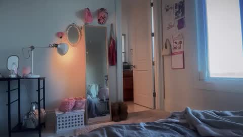 maddieblair1 online show from 02-11-26, 09:42