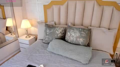    online show from 11-07-25, 07:36