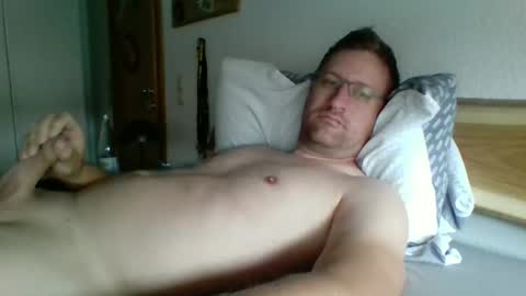 Maddin online show from 10-06-25, 08:12